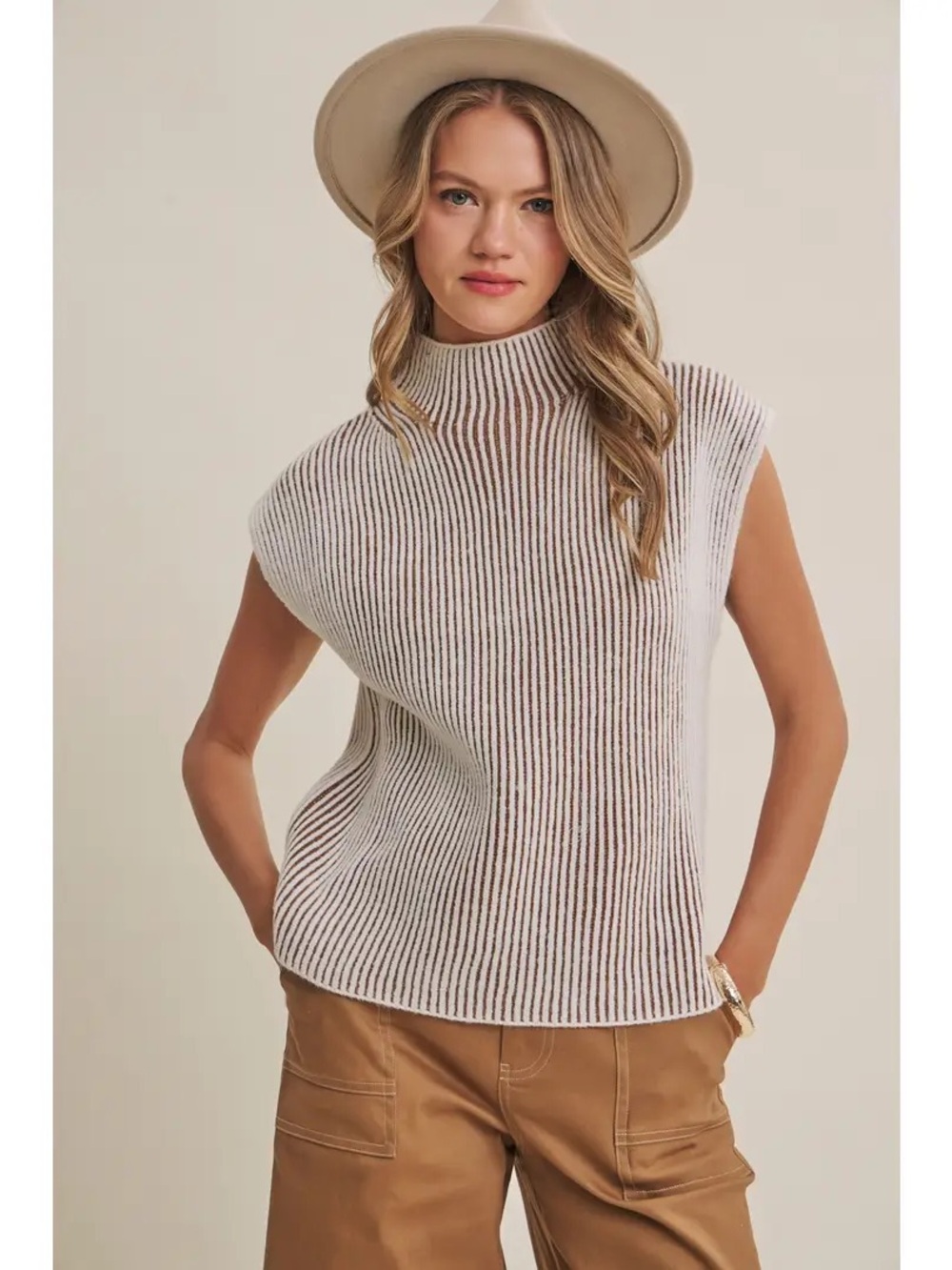 In February Sleeveless Mock Neck Ribbed Sweater Vest in Cream and Camel NWT